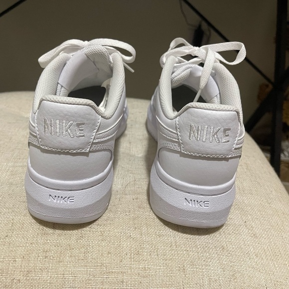 Nike Air Force One- Brand New Only Tried On - Picture 3 of 4